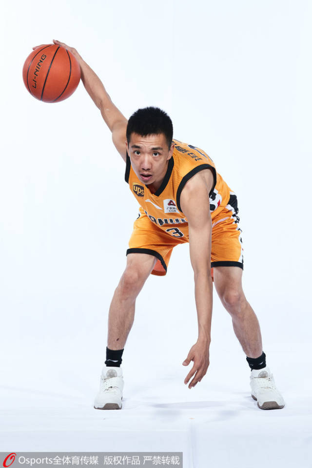 转折点亚特兰大队长鼓劲；CBA常规赛最后时刻攻防权衡；值得警惕；心理建设被强调的简单介绍