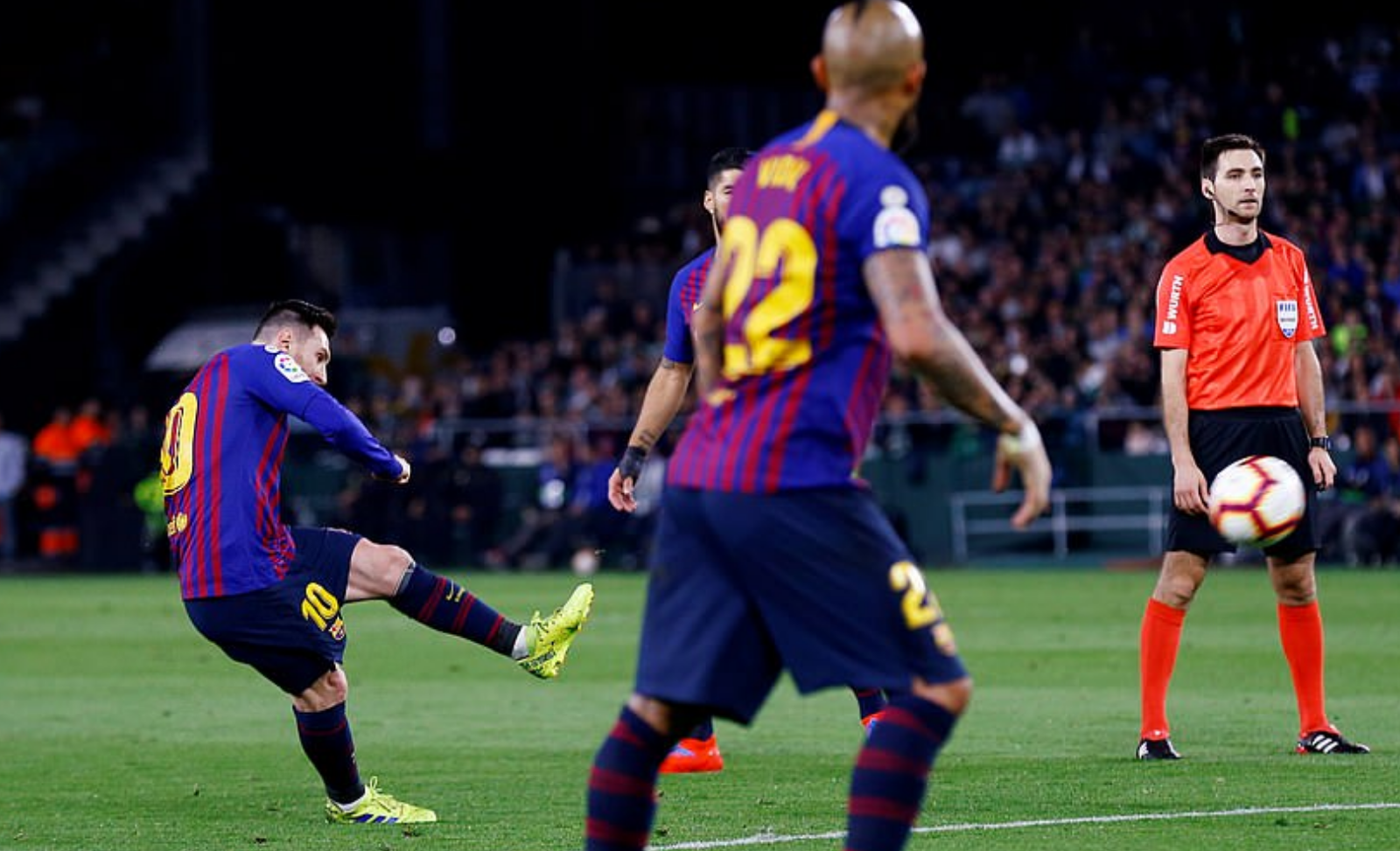 爱游戏-国王杯赛前再迎强敌，尼斯状态回暖，主帅态度：话题不断，更衣室氛围转暖的简单介绍