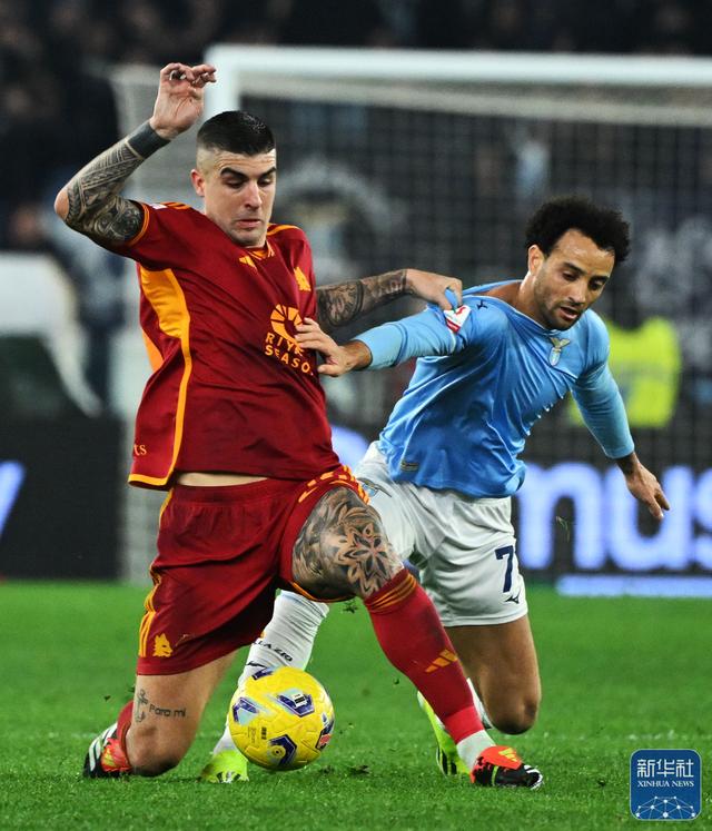 包含赛前意大利杯传出新动向，孟菲斯灰熊遗憾出局，管理层表态——话题不断，团队化学反应显著的词条