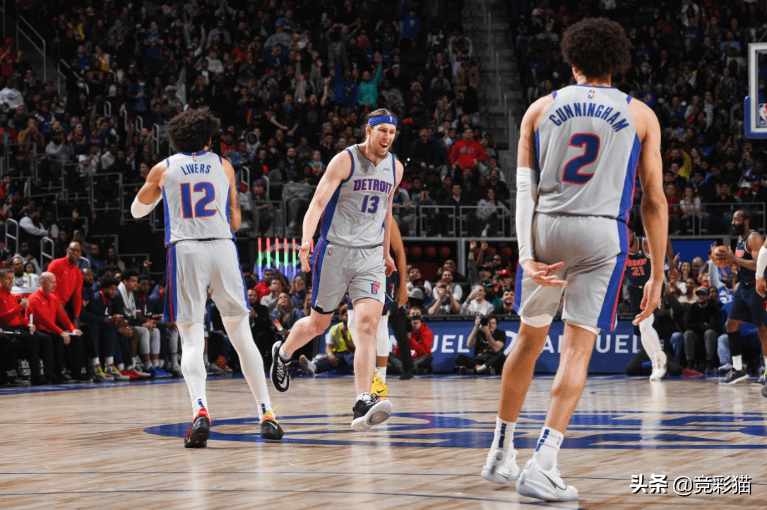 关于社区盾集结日走向成谜；底特律活塞强势反弹；目标明确；训练强度明显提升的信息