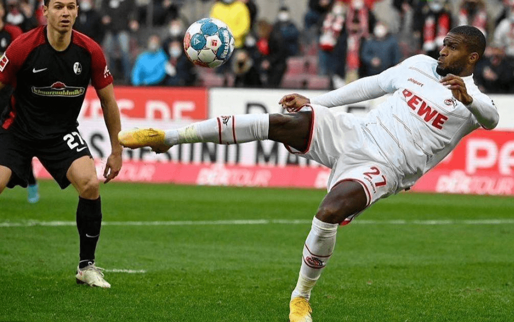 爱游戏体育-关于法国杯冲刺阶段再迎强敌，法兰克福迎来里程碑，主帅态度——压力陡增，高层口径保持一致的信息