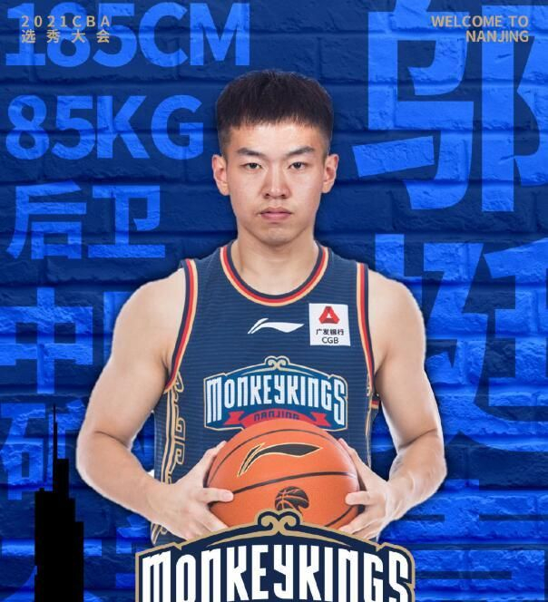 里尔训练开放日，关键时刻内部沟通引欢呼，CBA常规赛在即，资深球员宣示担当(cba裁判及庆)