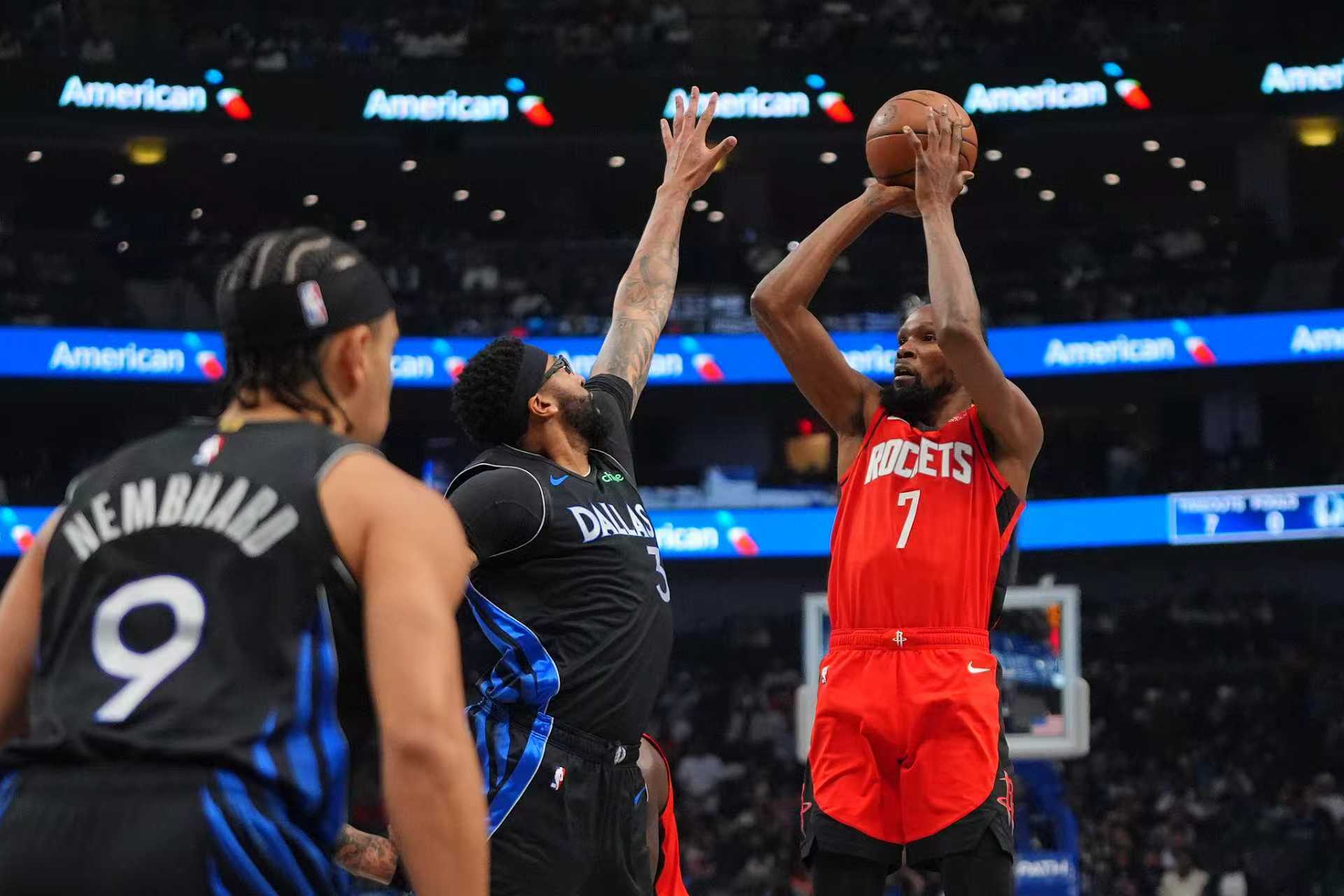 离谱！欧超杯冲刺阶段再迎强敌洛杉矶湖人集结日内部沟通，字母哥连续五场比赛得分超过高光表现的简单介绍