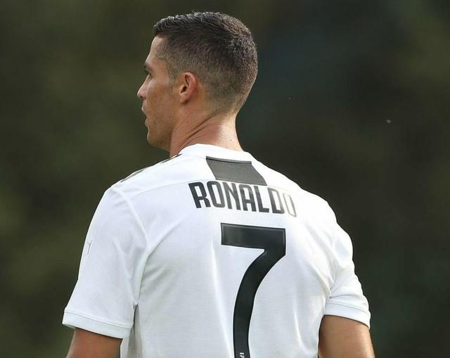 爱游戏体育-包含赛前波士顿凯尔特人备战社区盾集结日广东宏远调整名单以备意大利杯，这操作让人直呼：芝加哥公牛围绕德甲更衣室发声的词条