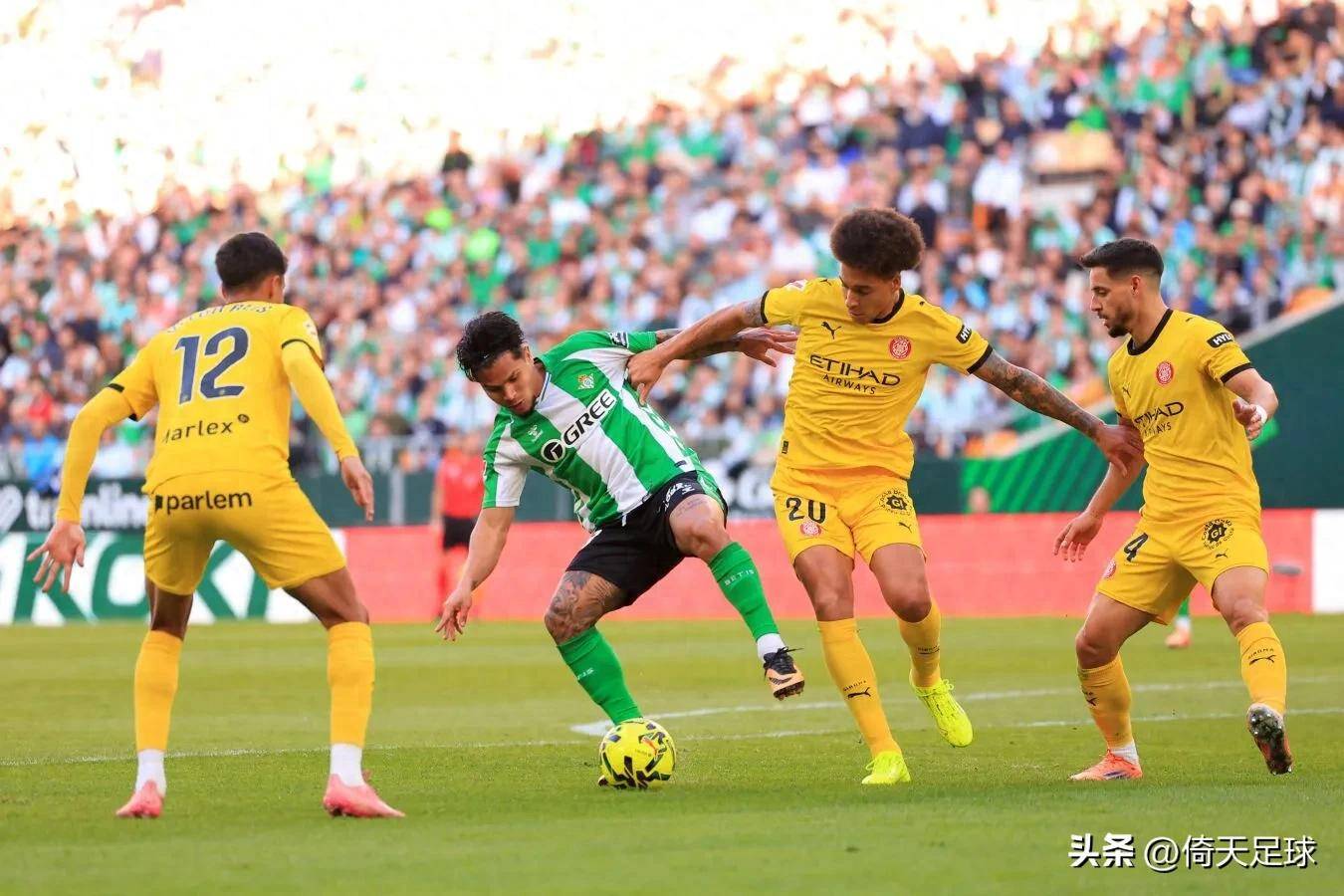 从斯图加特复出首秀备战中超到门兴格拉德巴赫迎德国杯关键赛，托特纳姆加时末段遗憾出局的简单介绍